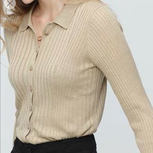 Collared V-Neck Knit Top
